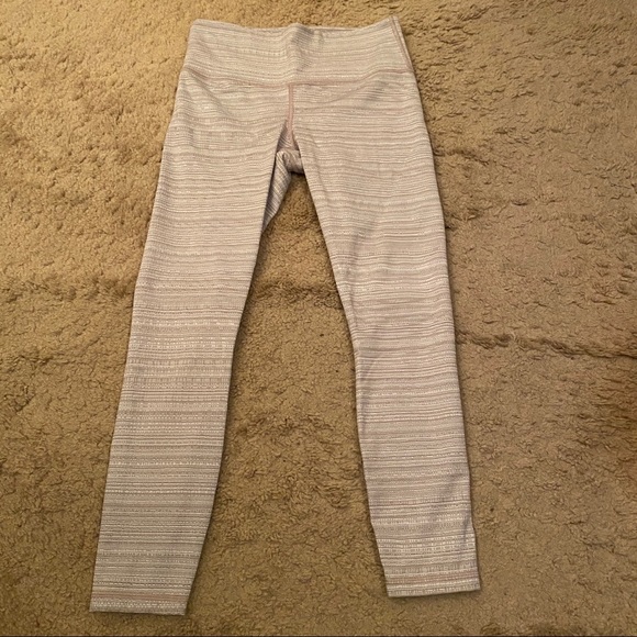 Like New Athleta Chatarunga 7/8 Pants - Picture 3 of 7